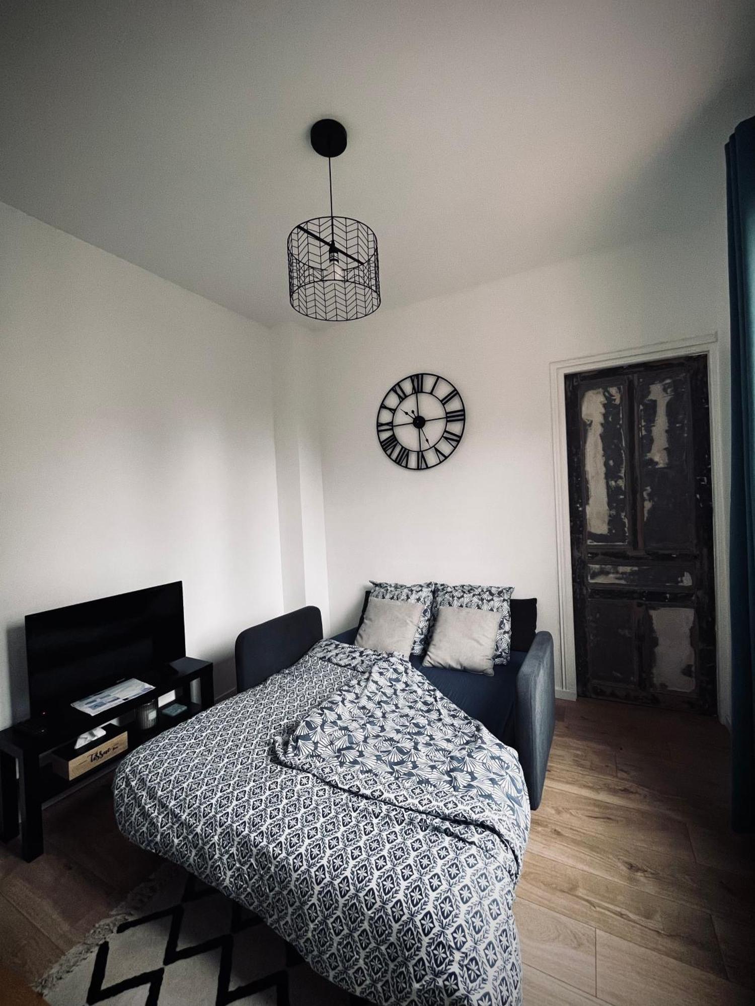 Apartamento Saint Nicaise - Centre Historique De Ruan Exterior foto